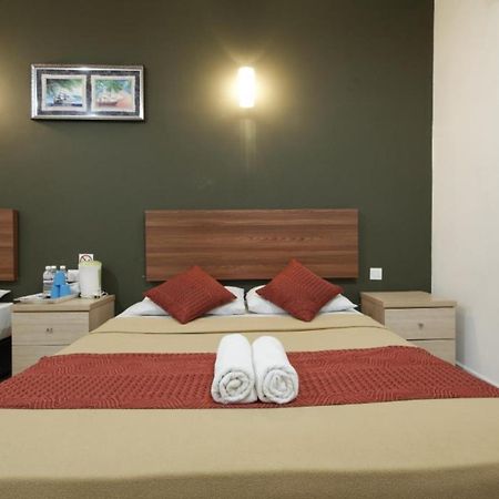 Coop Hotel Putrajaya & Cyberjaya Kampung Dengkil Exterior foto