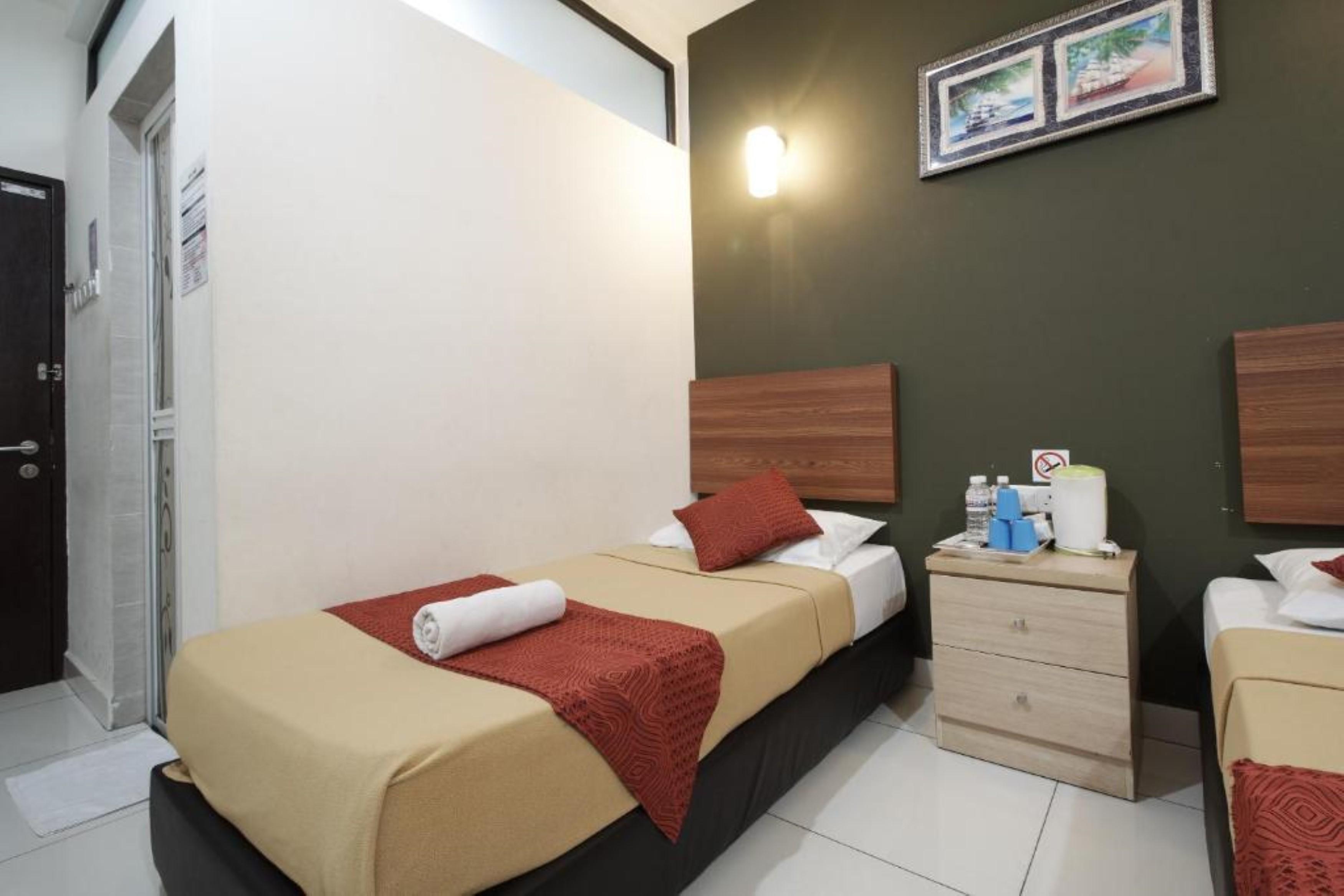 Coop Hotel Putrajaya & Cyberjaya Kampung Dengkil Exterior foto